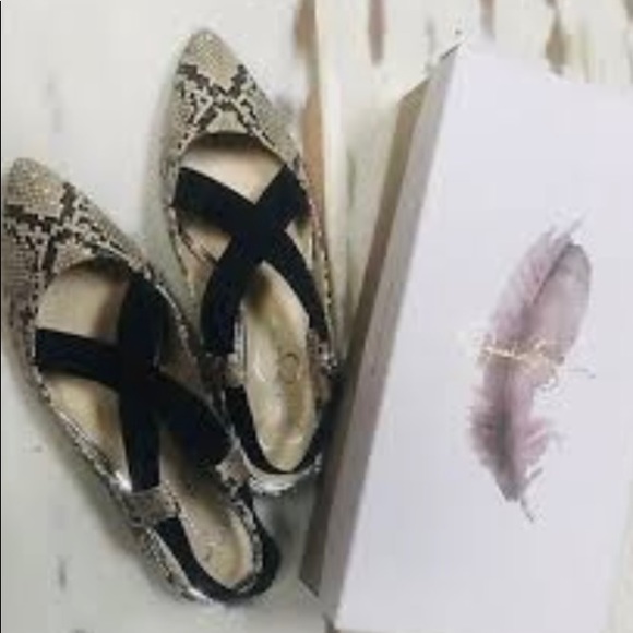 Jessica Simpson Python Print Flats Size Size 9.5 - Picture 1 of 6